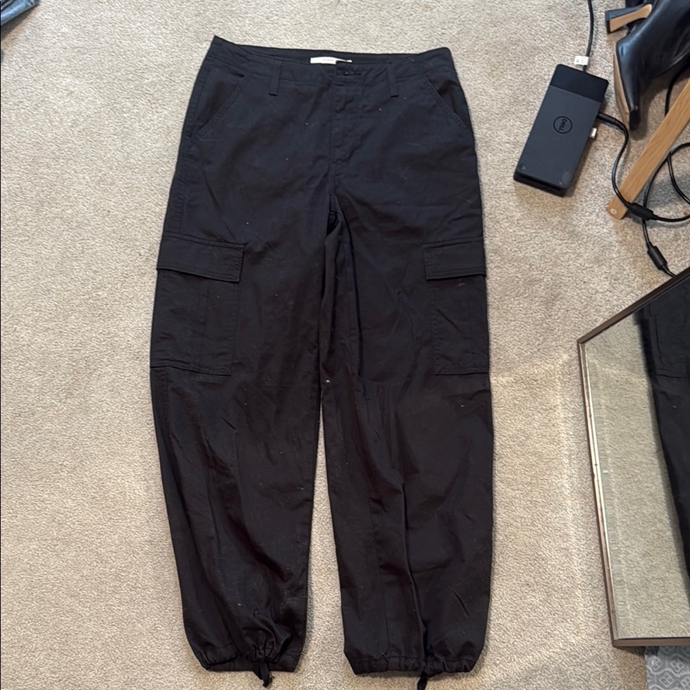 LEVIS Black Cargo Pants